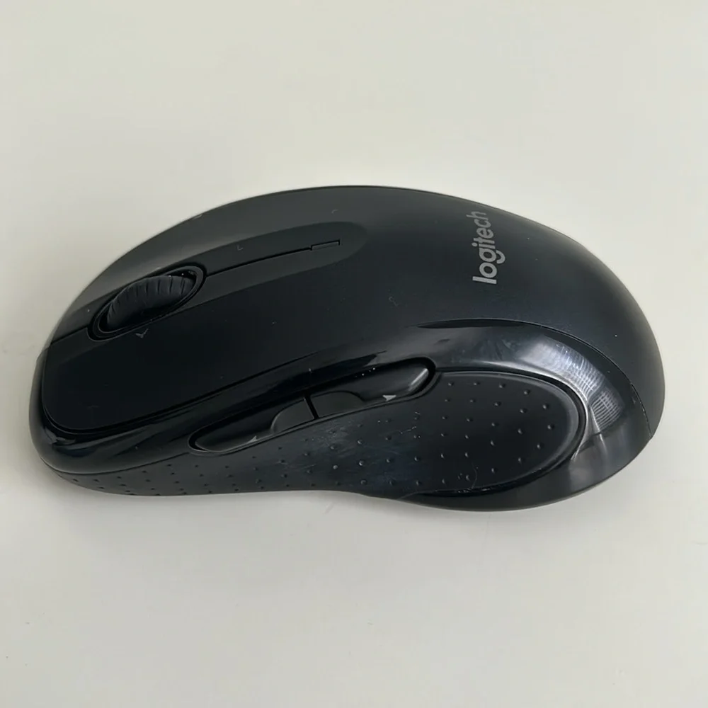 Logitech M510 Wireless Ergonomic Mouse + K400 Plus Wireless Keyboard Black